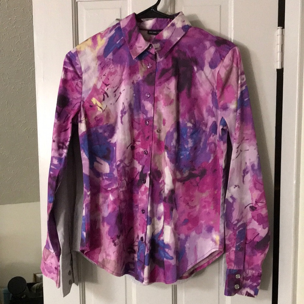 2/$10 ⚡️⚡️New York & Co XS Button Down LS Shirt
